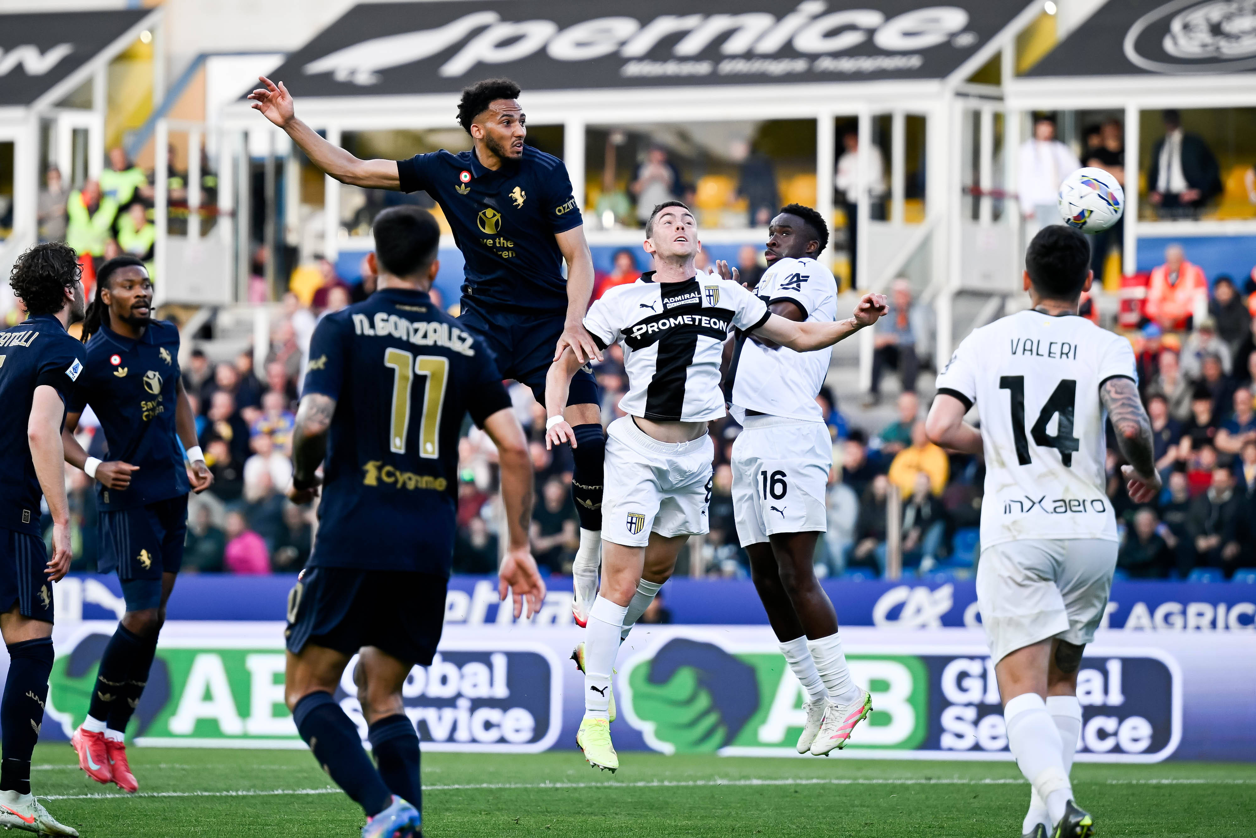 开云体育在线-帕尔马球队备战接下来的比赛的简单介绍