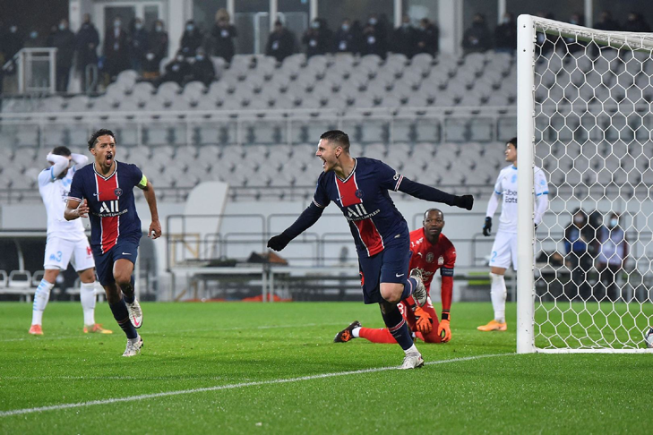 昂热攻防表现稳健，连续战胜强敌的简单介绍